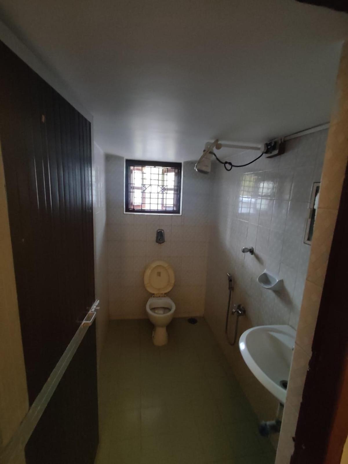 Hill View Guest House 안주나 외부 사진